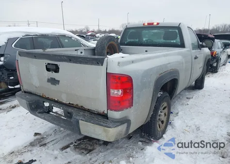 2010 Chevrolet Silverado 1500 Work Truck z USA, uszkodzony, nr VIN 1GCPCPEX8AZ216941